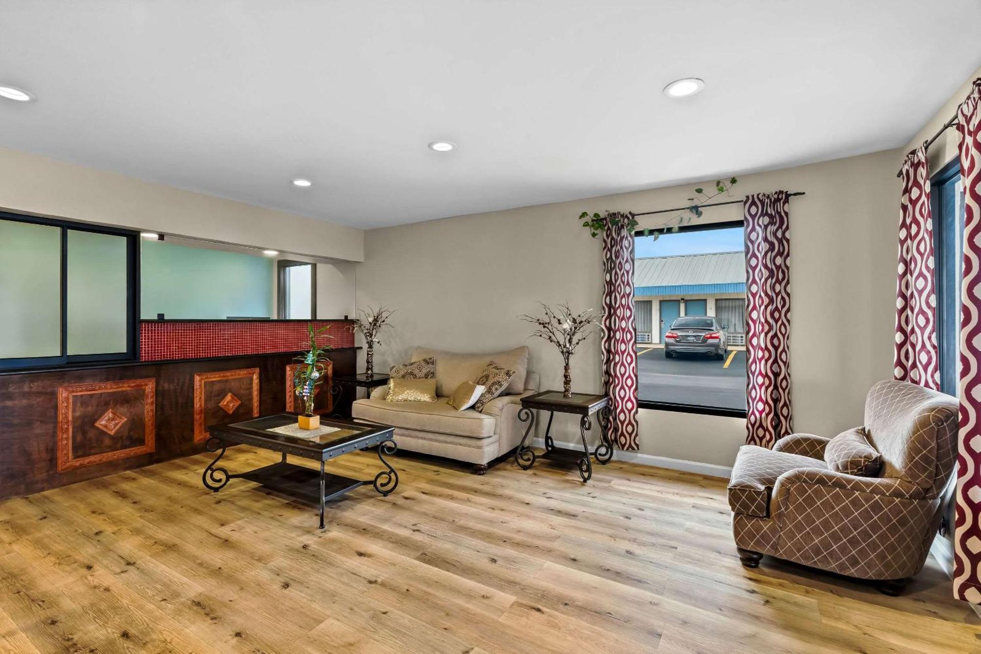 Rodeway Inn & Suites Brookhaven Luaran gambar