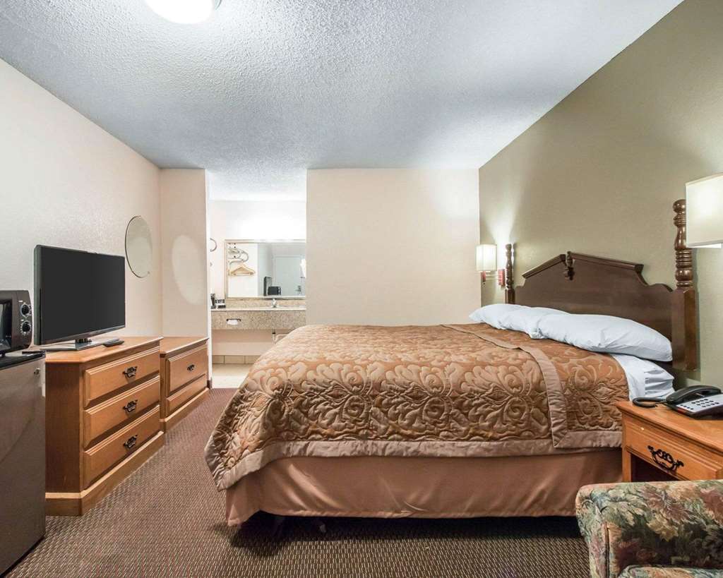 Rodeway Inn & Suites Brookhaven Bilik gambar
