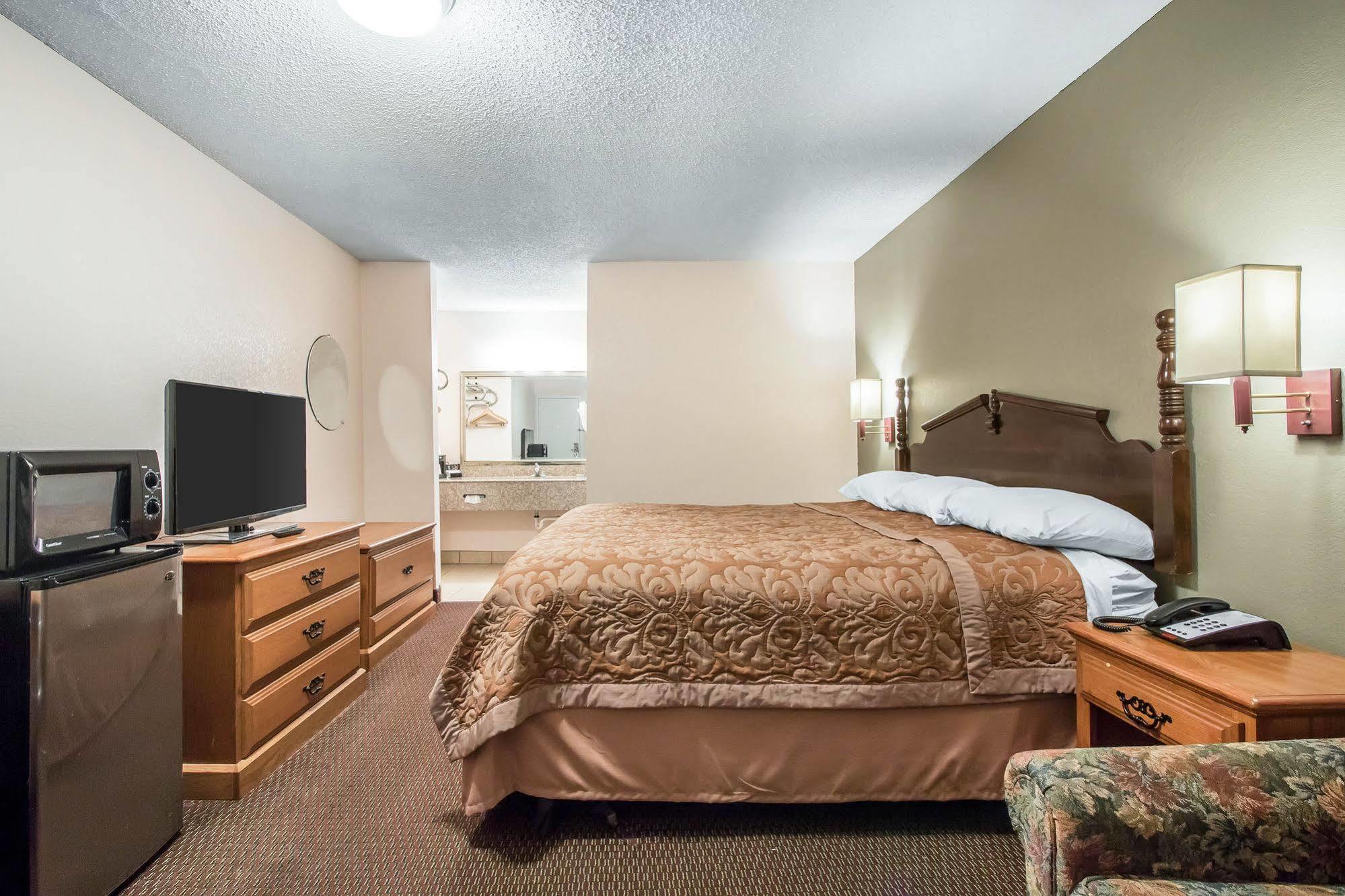 Rodeway Inn & Suites Brookhaven Luaran gambar